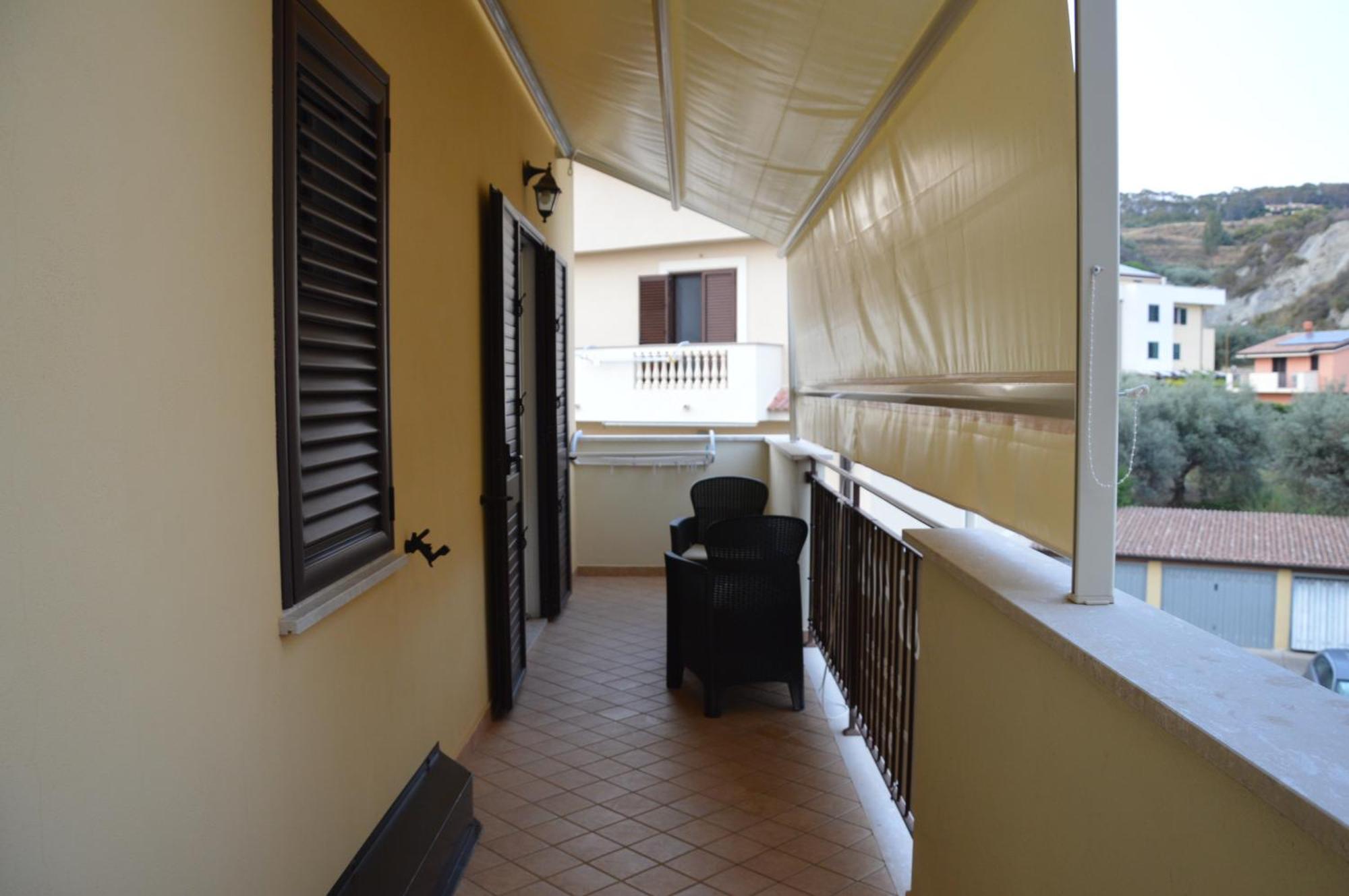 B&B E Casa Vacanza Al Castello Roccella Ionica Dış mekan fotoğraf